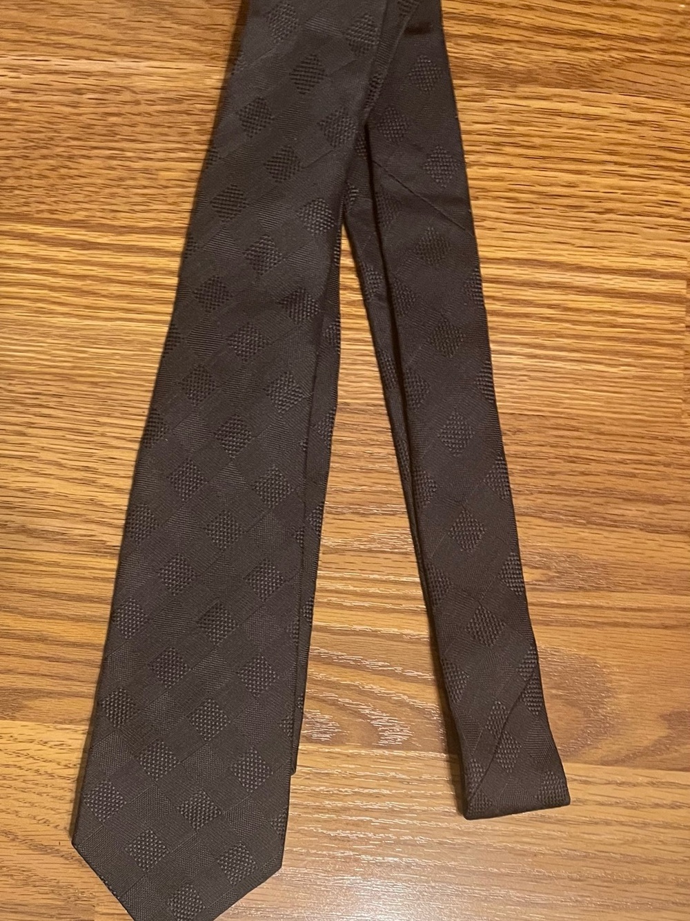 John Varvatos Wool and Silk Patterned Luxe Neck Tie - Picture 2 of 5